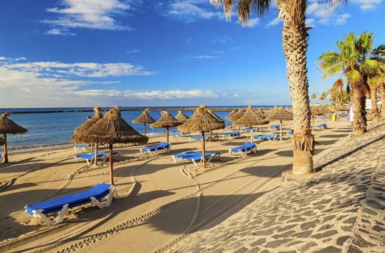 Sea Breeze In Playa De Las Americas With Parking Exterior photo